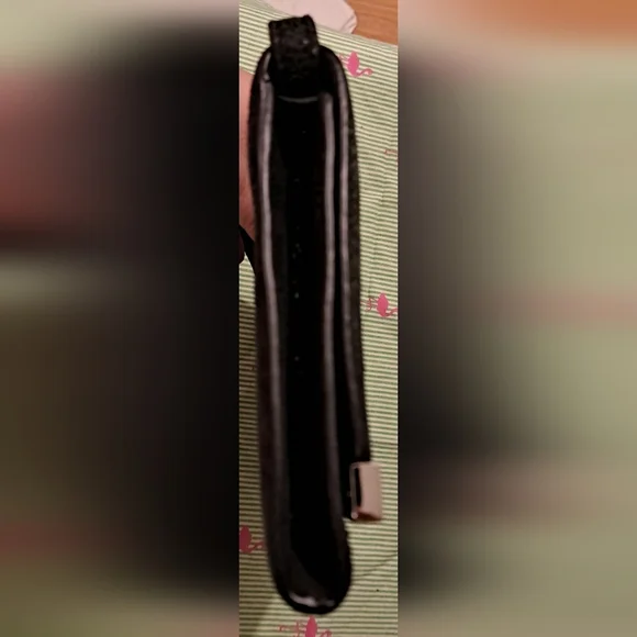 EUC Michael Kors Sparkly Metallic Texturized Black Suede Formal Clutch Purse Bag - Picture 9 of 14